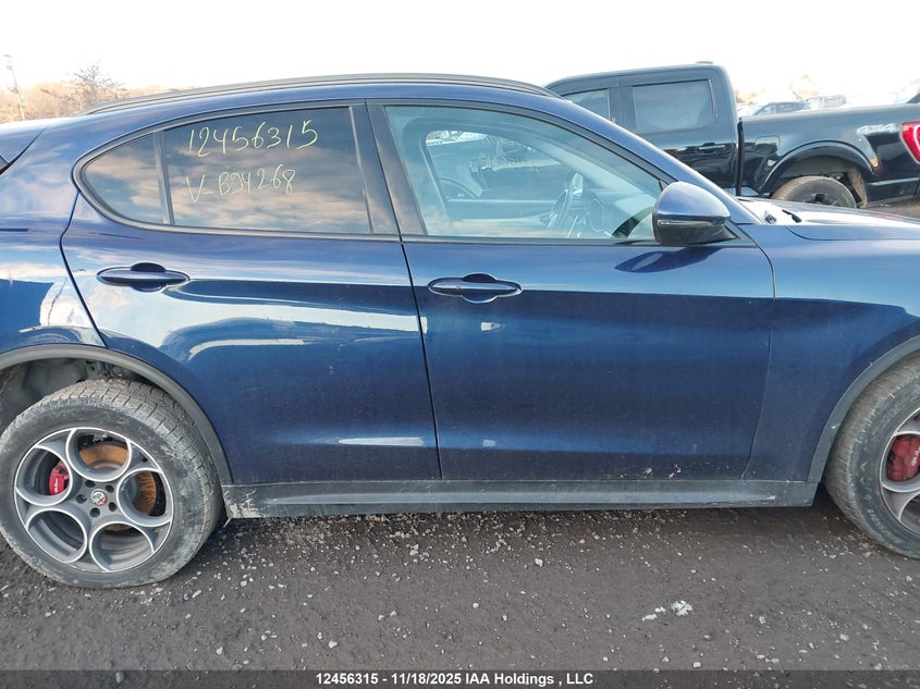 ZASFAKPN5J7B94268 2018 ALFA ROMEO STELVIO photo no. 13