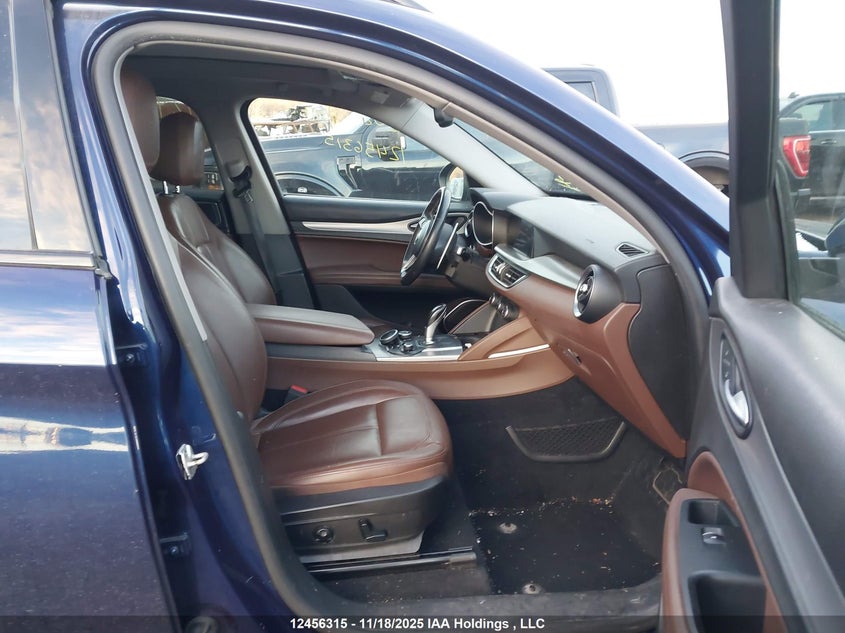 ZASFAKPN5J7B94268 2018 ALFA ROMEO STELVIO photo no. 5
