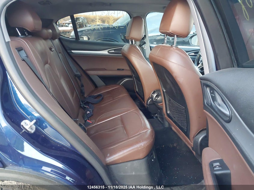 ZASFAKPN5J7B94268 2018 ALFA ROMEO STELVIO photo no. 8