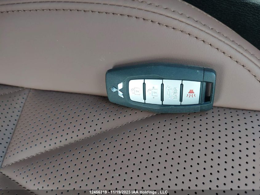 2025 Mitsubishi Outlander Gt VIN: JA4J4WA82SZ620471 Lot: 12456319