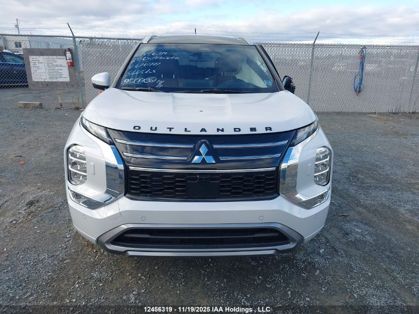 2025 Mitsubishi Outlander Gt VIN: JA4J4WA82SZ620471 Lot: 12456319