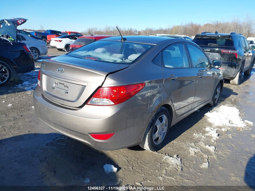 KMHCT4AE2CU084756 2012 HYUNDAI ACCENT photo no. 4