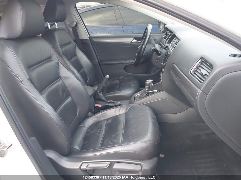 3VWL07AJ6GM414191 2016 VOLKSWAGEN JETTA photo no. 5