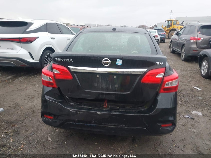 3N1AB7AP6JY256530 2018 NISSAN SENTRA photo no. 16