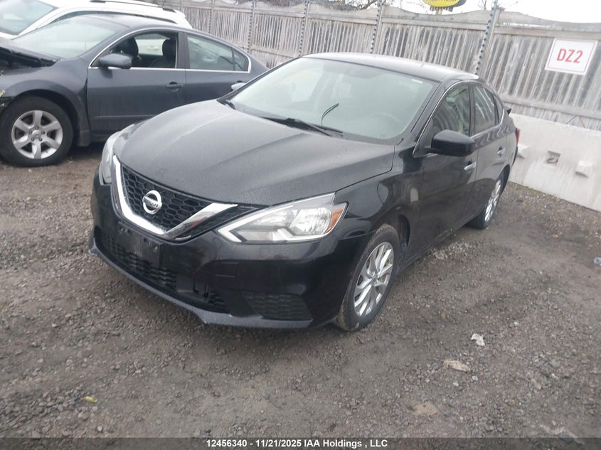 3N1AB7AP6JY256530 2018 NISSAN SENTRA photo no. 2