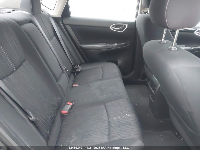 3N1AB7AP6JY256530 2018 NISSAN SENTRA photo no. 8