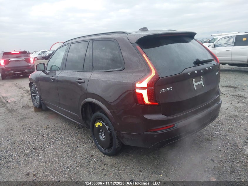YV4062PM9T1438868 2026 VOLVO XC90 photo no. 3