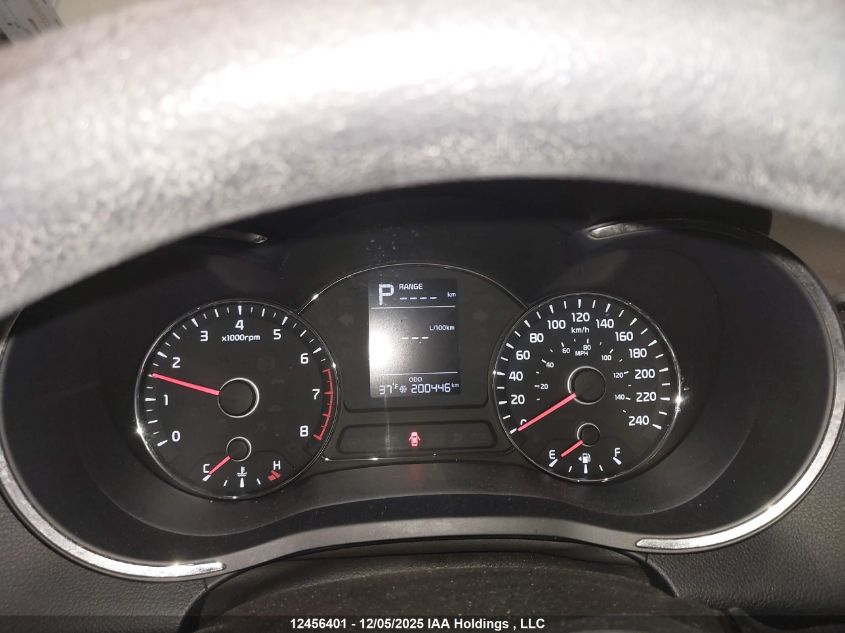 2017 Kia Forte VIN: 3KPFK4A74HE038065 Lot: 12456401