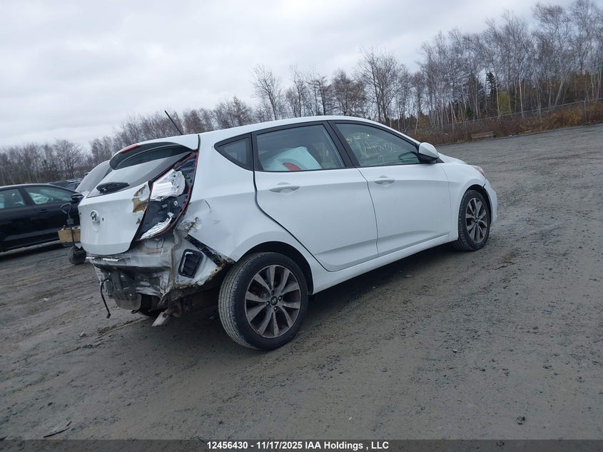 KMHCT5AE4HU309210 2017 HYUNDAI ACCENT photo no. 4
