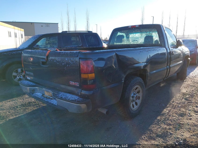 1GTEC14V15Z269636 2005 GMC SIERRA photo no. 4