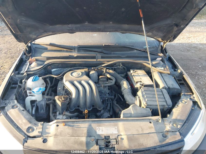 2011 Volkswagen Jetta 2.0L Trendline/2.0L Trendline+ VIN: 3VW2K7AJ5BM021653 Lot: 12456462