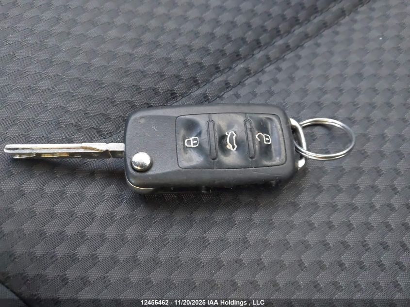 2011 Volkswagen Jetta 2.0L Trendline/2.0L Trendline+ VIN: 3VW2K7AJ5BM021653 Lot: 12456462