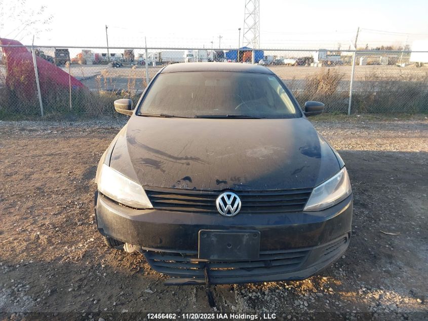 2011 Volkswagen Jetta 2.0L Trendline/2.0L Trendline+ VIN: 3VW2K7AJ5BM021653 Lot: 12456462