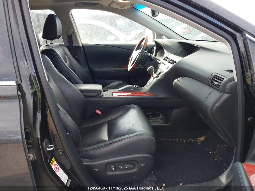 JTJBC1BA3B2421551 2011 LEXUS RX photo no. 5