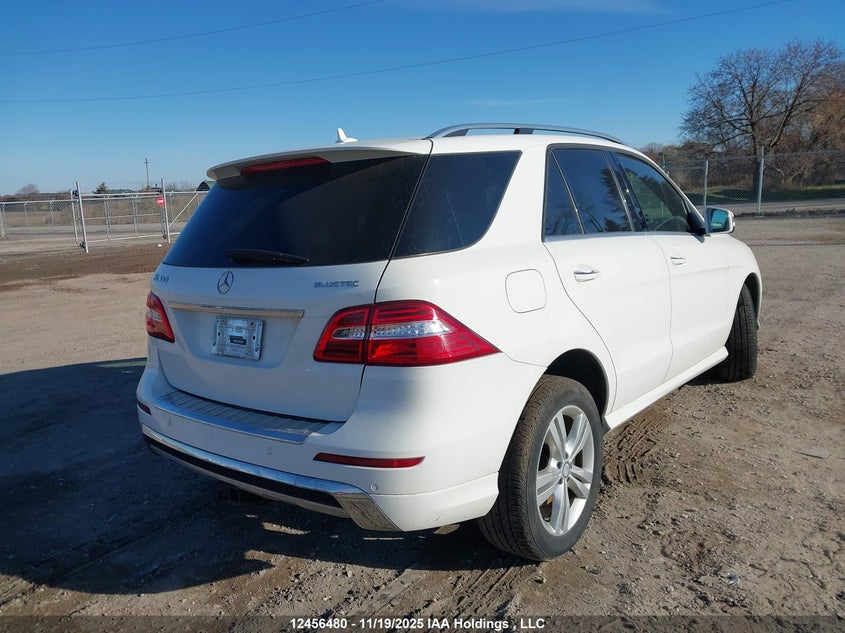 4JGDA2EB6EA402431 2014 MERCEDES-BENZ  photo no. 4