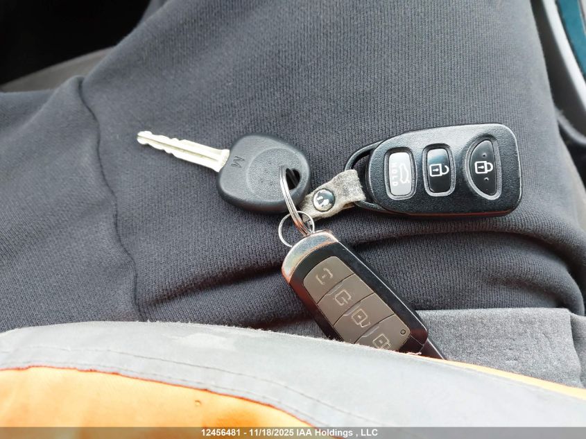 2012 Hyundai Elantra Gls/Limited VIN: 5NPDH4AE6CH128696 Lot: 12456481