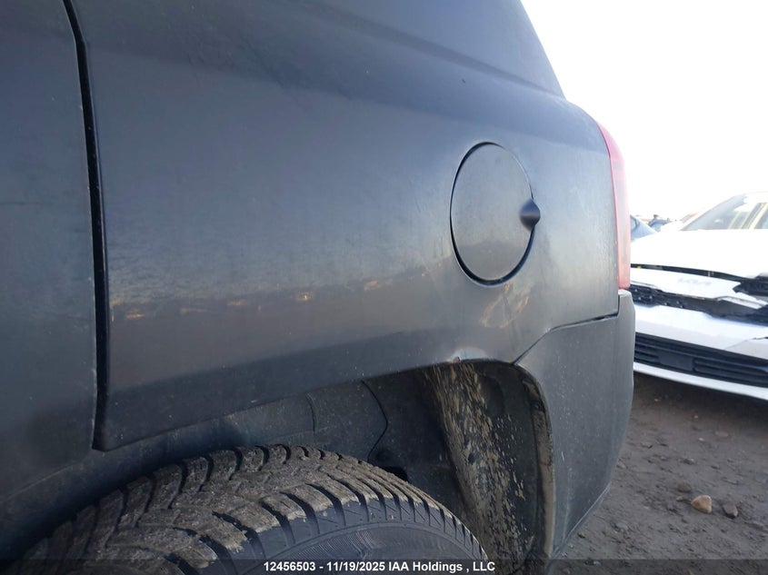 1C4NJDAB2FD131023 2015 JEEP COMPASS photo no. 12