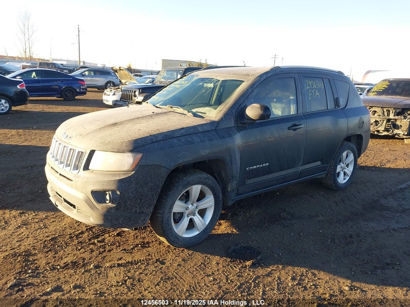 1C4NJDAB2FD131023 2015 JEEP COMPASS photo no. 2