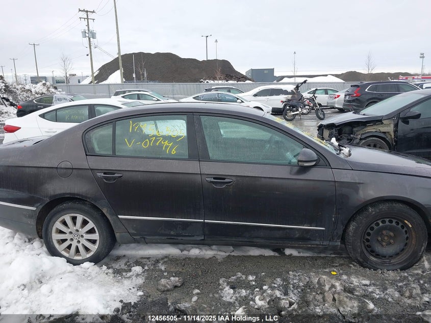 2010 Volkswagen Passat 2.0T VIN: WVWAK9AN7AE077496 Lot: 12456505