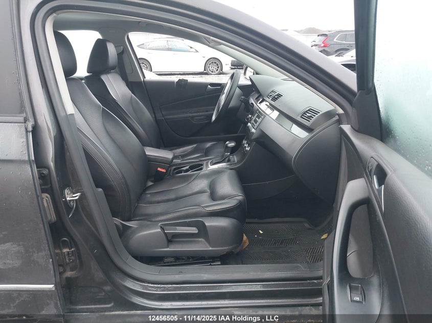 WVWAK9AN7AE077496 2010 VOLKSWAGEN PASSAT photo no. 5