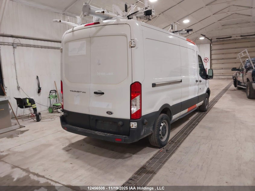 1FTYR2CM3HKA95513 2017 FORD TRANSIT photo no. 4