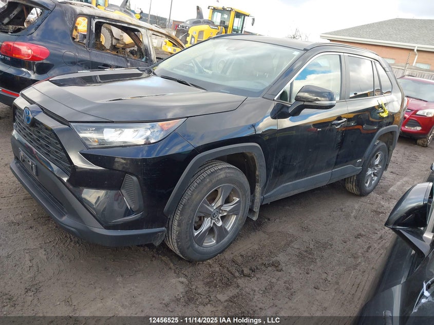 2T3BWRFV3PW185858 2023 TOYOTA RAV 4 photo no. 2