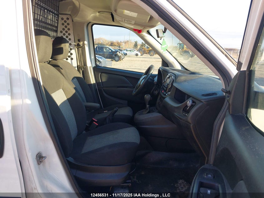 ZFBHRFCB0K6M26783 2019 RAM PROMASTER CITY photo no. 5
