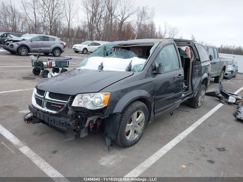 2C4RDGBG6HR781672 2017 DODGE CARAVAN photo no. 2
