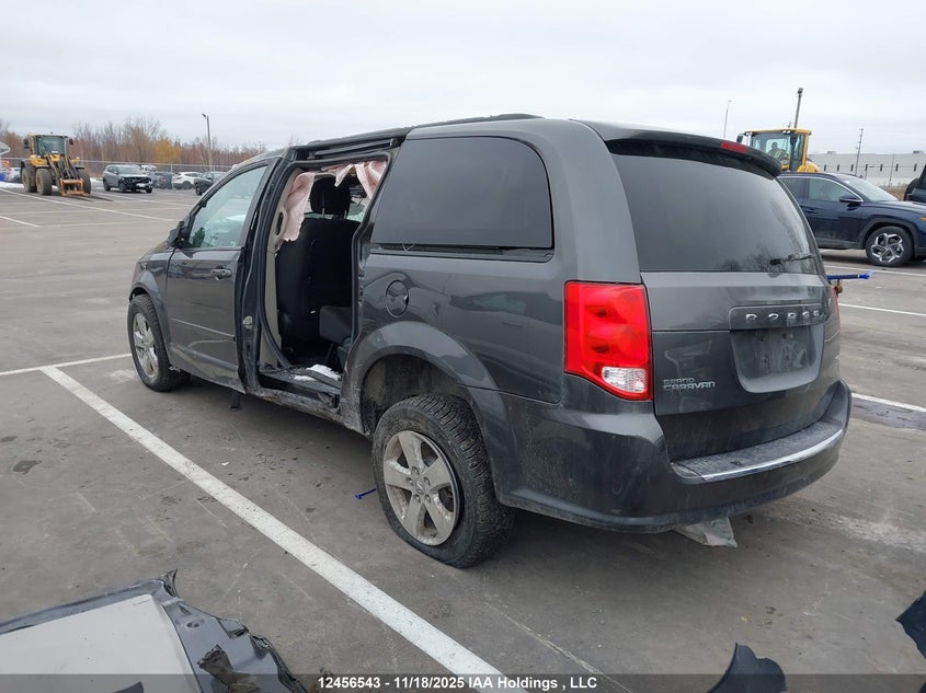 2C4RDGBG6HR781672 2017 DODGE CARAVAN photo no. 3