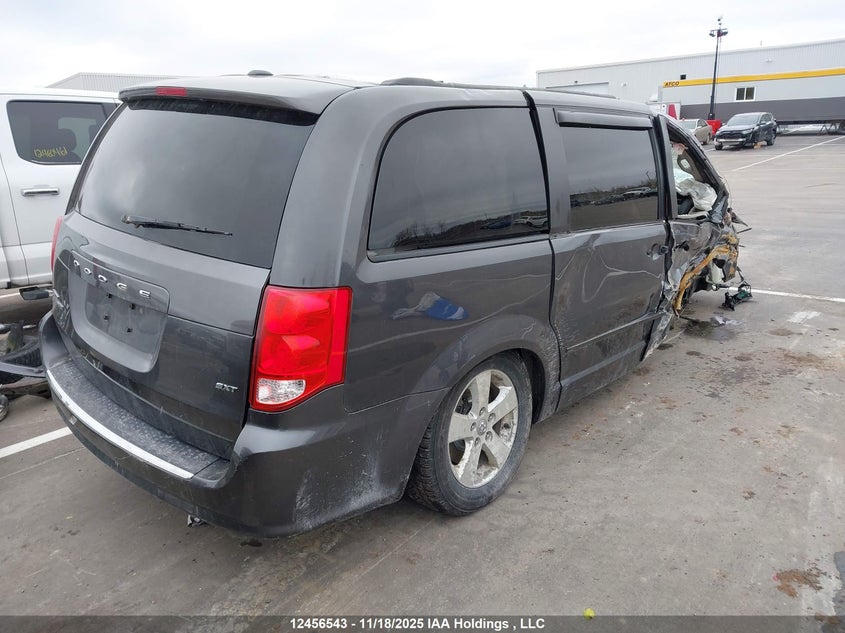 2C4RDGBG6HR781672 2017 DODGE CARAVAN photo no. 4