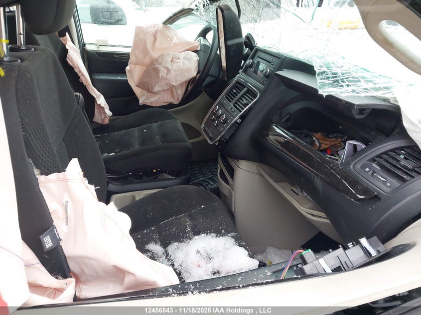 2C4RDGBG6HR781672 2017 DODGE CARAVAN photo no. 5
