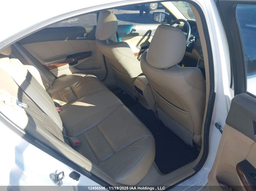 1HGCP2F87AA078743 2010 HONDA ACCORD photo no. 8