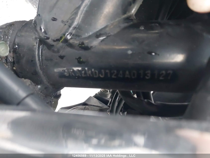 2004 Kawasaki Zr750 G VIN: JKAZRDJ124A013127 Lot: 12456569