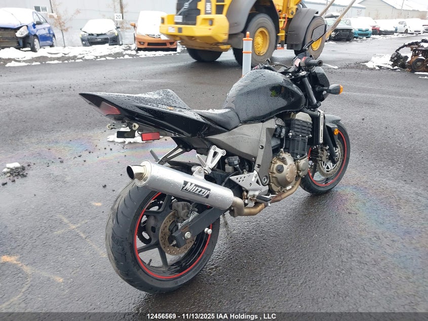 JKAZRDJ124A013127 2004 KAWASAKI ZR photo no. 4