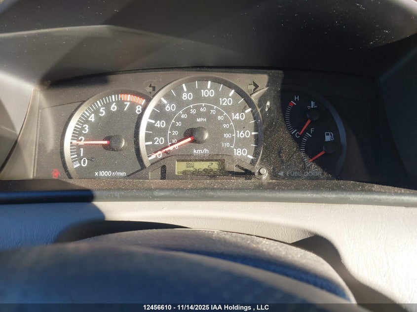 2T1BR32EX4C814497 2004 TOYOTA COROLLA photo no. 7
