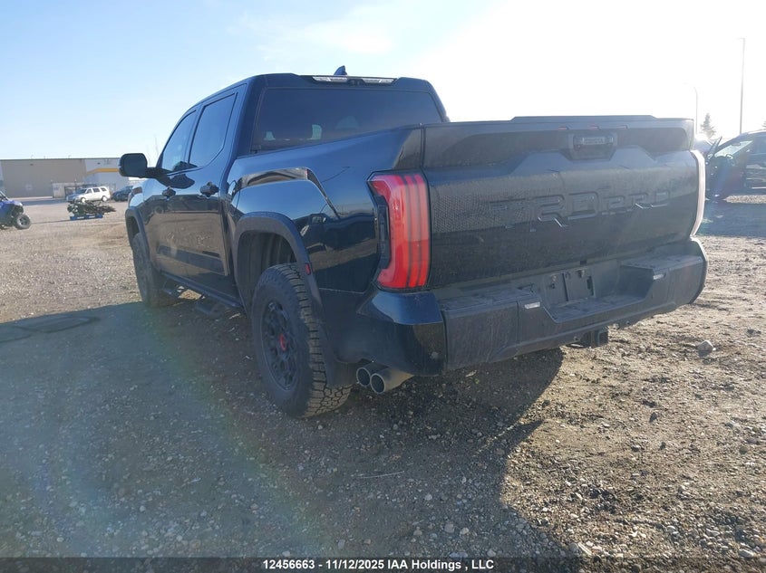 5TFPC5DBXNX003288 2022 TOYOTA TUNDRA photo no. 3