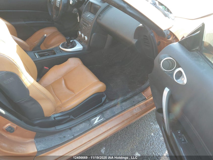JN1AZ34E96M352662 2006 NISSAN 350Z photo no. 5