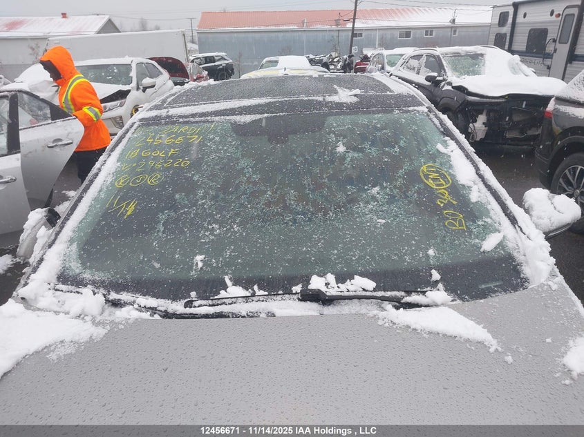 2018 Volkswagen Golf S/Se VIN: 3VWB17AU6JM296220 Lot: 12456671