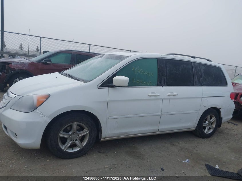5FNRL38898B507308 2008 HONDA ODYSSEY photo no. 14