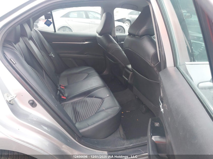 4T1G11AK1LU978453 2020 TOYOTA CAMRY photo no. 8