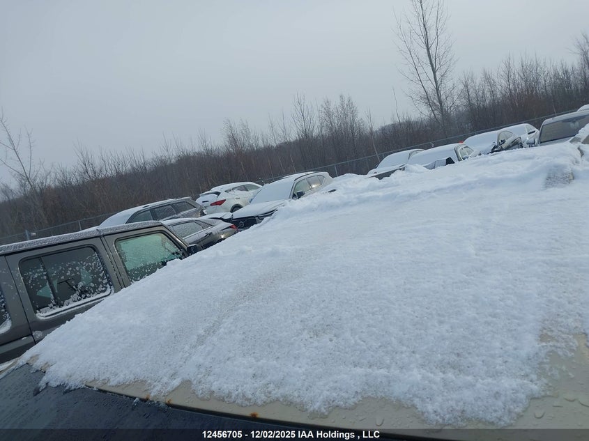 5TDZK3DC3BS042766 2011 TOYOTA SIENNA photo no. 19