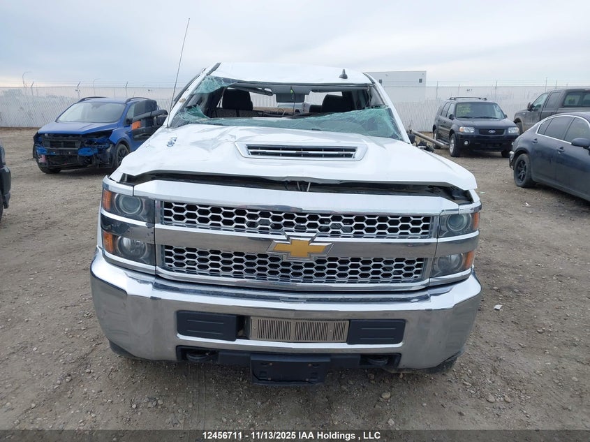 1GC4KWCY3KF266368 2019 CHEVROLET SILVERADO photo no. 12