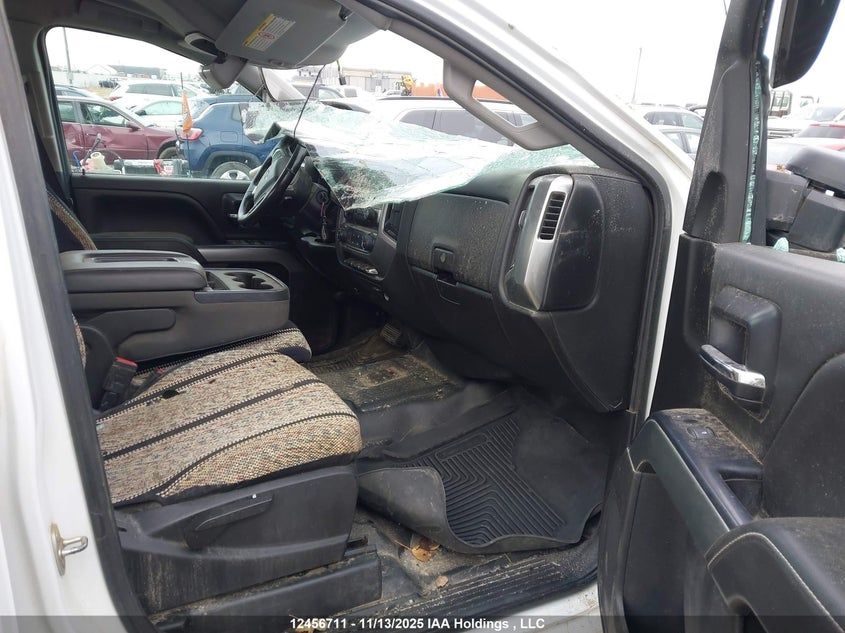 1GC4KWCY3KF266368 2019 CHEVROLET SILVERADO photo no. 5