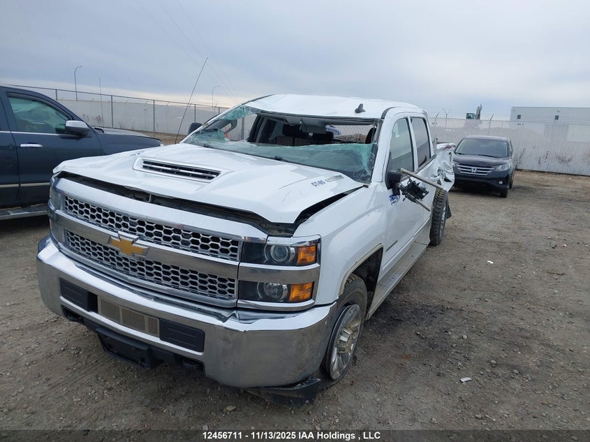 1GC4KWCY3KF266368 2019 CHEVROLET SILVERADO photo no. 6