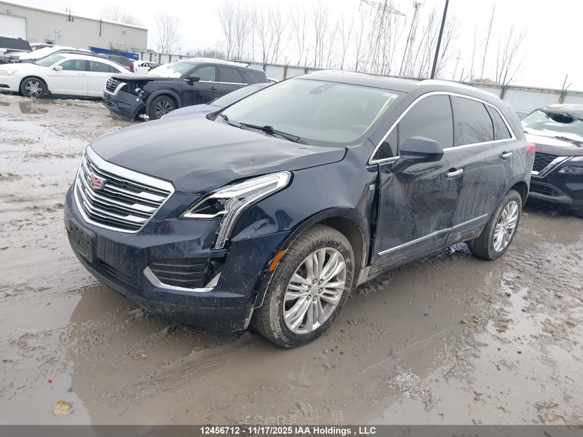 1GYKNERS7HZ202928 2017 CADILLAC XT5 photo no. 2