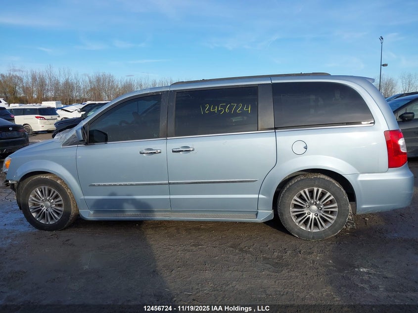 2013 Chrysler Town & Country Touring L VIN: 2C4RC1CG0DR787797 Lot: 12456724