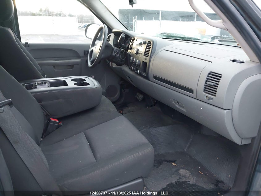 1GCPCPEA4AZ258325 2010 CHEVROLET SILVERADO photo no. 5