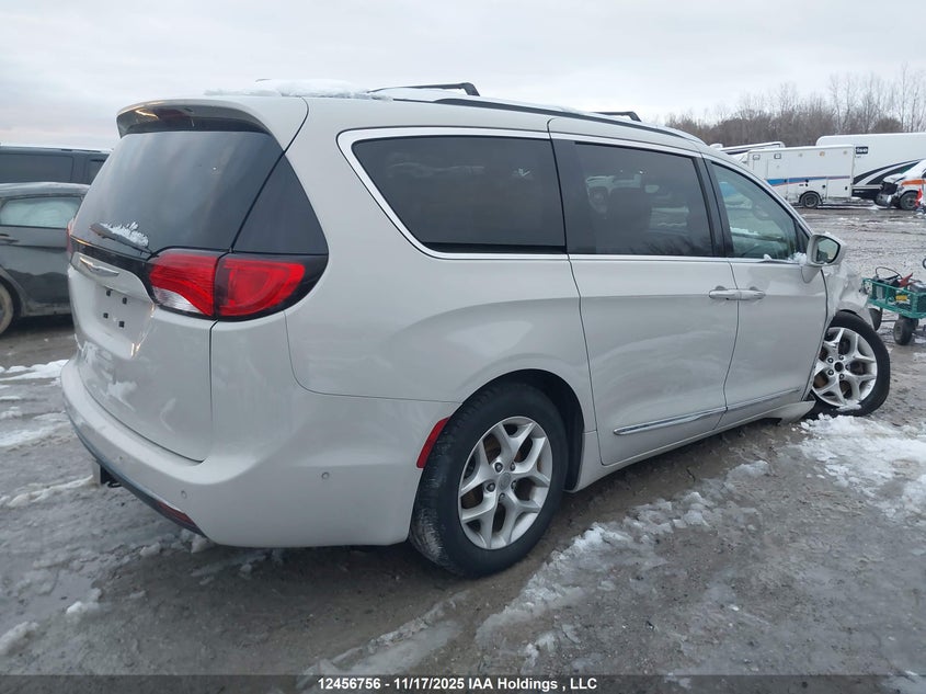 2C4RC1EGXHR591739 2017 CHRYSLER PACIFICA photo no. 4