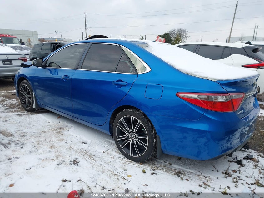 4T1BF1FK6GU559685 2016 TOYOTA CAMRY photo no. 3