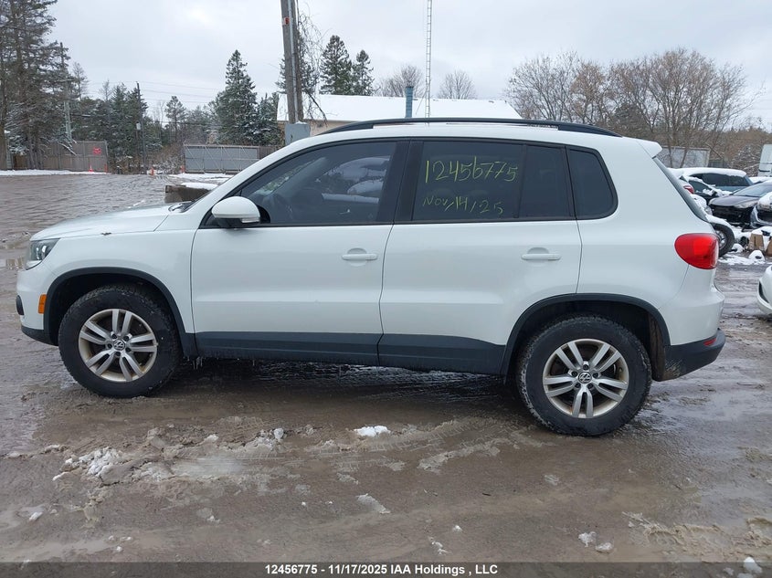 WVGKV7AX6FW520204 2015 VOLKSWAGEN TIGUAN photo no. 14